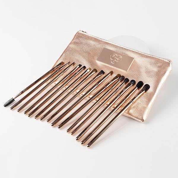 Pac Eyeconic Brush Kit 15's - Face Brush