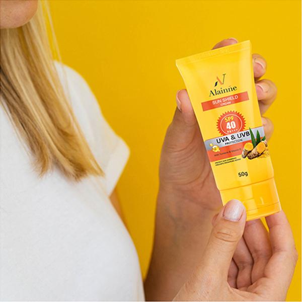 Alainne Sun Shield Cream Uva and Uvb Protection Spf40 50 gm - Face Sunscreen