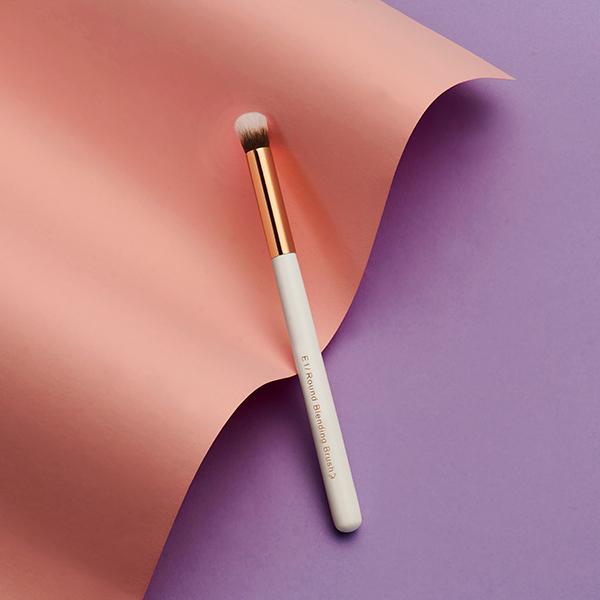 Pigment Play Round Blending Brush 1's - Face Brush