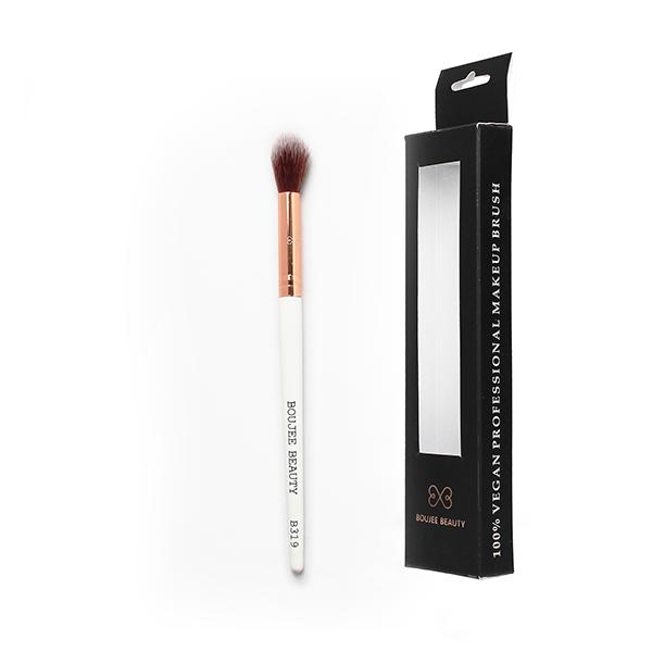 Netmeds | Boujee Beauty Fluffy Highlighter Brush B319 135 gm