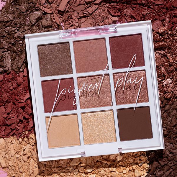 Playground Hero Shadow Palette - Bliushing Queen 9 gm - Face Palettes