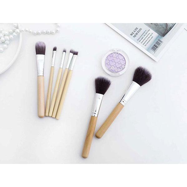Bronson Professional Super Soft bristles HD finish Bamboo 11 pc makeup brush set with pouch 1's - Face Brush