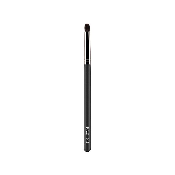 Netmeds | PAC Eyeshadow Blending Brush 042 1's