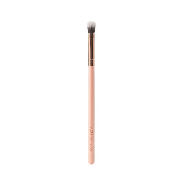 Luxie 227 Blending Brush - Rose Gold 1's - Eye Brush