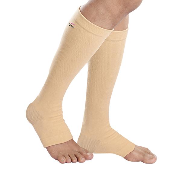 Netmeds | Tynor Compression Stocking Below Knee Classic (Pair) (L) (I 16)