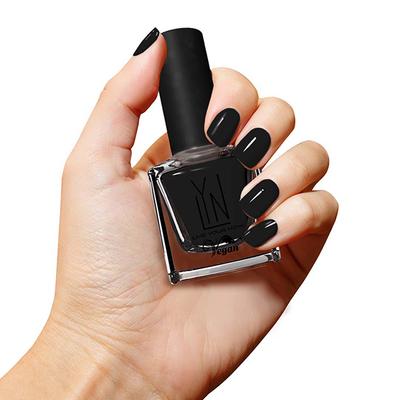 LYN Come Black To Me Nail Polish 8 ml - Nail Polish