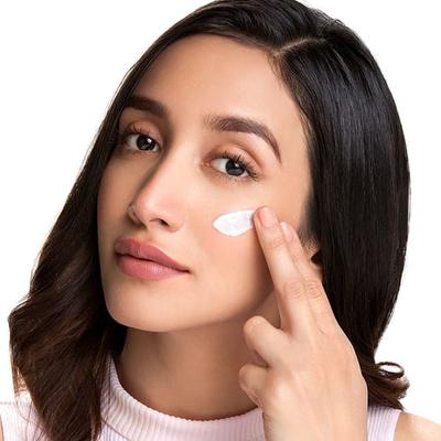 Lakme Absolute Argan Oil Radiance Oil-In-Creme SPF 30 PA++ 50gm - Face Oils