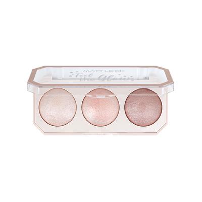 Matt Look Feel The Glow Baked Highlighter With 3 Ultimate & Extreme Pigmented Shades, Beaming Beauty-02 15 gm - Highlighters & Illuminators