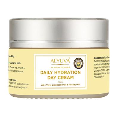 Alyuva Daily Hydrating Youth Renewing Day Cream for Normal to Dry Skin 25 gm - Day Cream