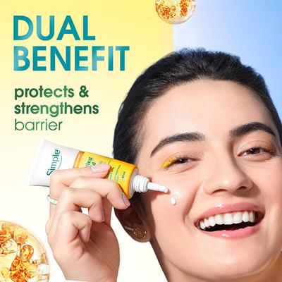 Simple Hydrating UV Fluid SPF 50 PA++++ | Hyaluronic Acid | Sunscreen for dry & sensitive skin, 40ml - Body Sunscreen