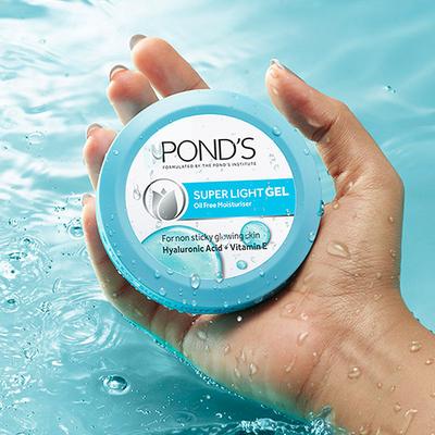 Pond's Super Light Gel Moisturiser 73 gm - Face Moisturizers