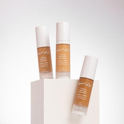 Pigment Play 3-In-1 Foundation & Concealer- Cover + Enhance + Nourish - 09 Tan 30 ml - Foundation