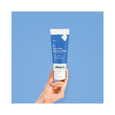 The Derma Co. 2 Percent Cicaglow Daily Face Wash For Glowing Skin 100 ml - Face Washes
