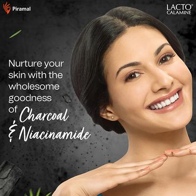 Lacto Calamine Charcoal Foaming Face Wash, Deep Skin Detox, Cleanse Skin Impurities 150 ml - Face Wash & Cleansers