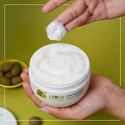 Plum Olive and Macadamia Mega Moisturizing Hair Mask 250gm - Hair Lotions & Tonics