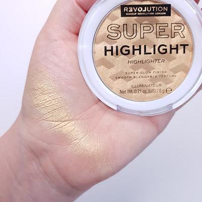 Makeup Revolution Super Highlight Gold 6 gm - Highlighters & Illuminators