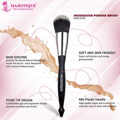 Majestique Beauty Highlighter Powder Makeup Brush With Soft Bristles 1's - Face Brush