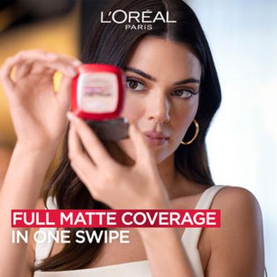 L'Oreal Paris Infallible 24H Fresh Wear Foundation in a Powder, Transferproof, Hazelnut 330 9 gm - Foundation