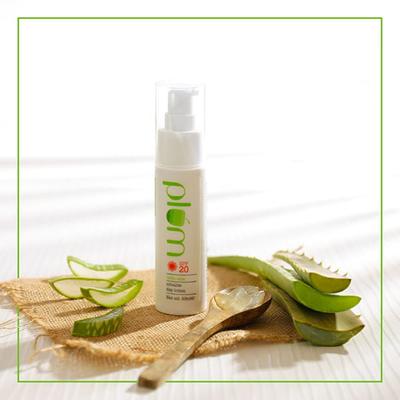 Plum Hello Aloe SPF 20 PA+ Ultra-Lite Day Lotion 50 ml - Lotions & Creams