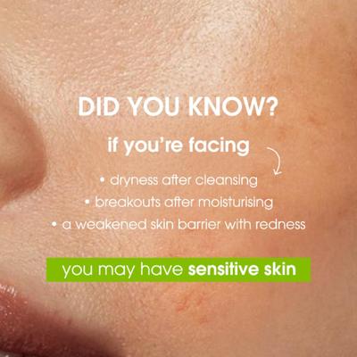 Simple Kind To Skin Moisturising Facial Wash 150 ml - Face Wash & Cleansers