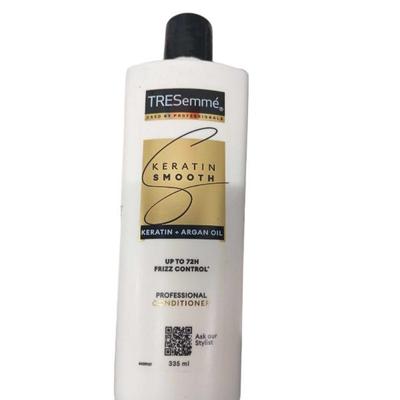 Tresemme Keratin Smooth Conditioner, 335 ml - Conditioners