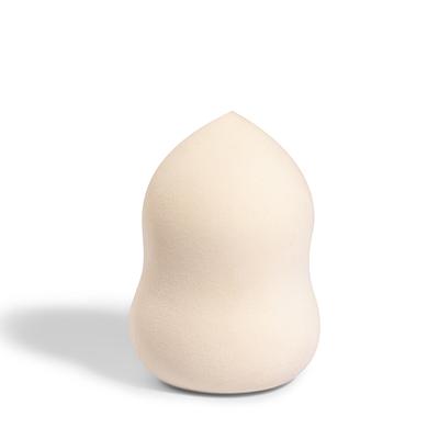 Myglamm Makeup Blender - Sponges & Applicators