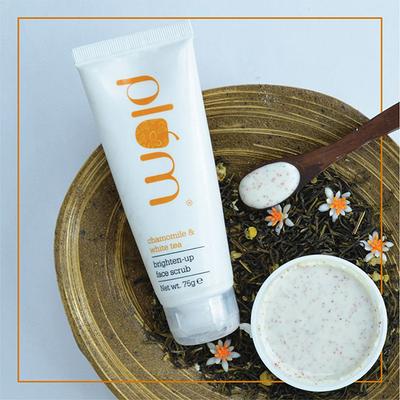 Plum Chamomile and White Tea Brighten-Up Face Scrub 75gm - Face Scrubs