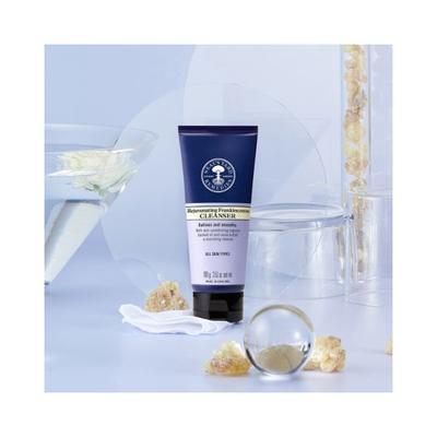 Neal'S Yard Remedies Rejuvenating Frankincense Cleanser Muslin 100 gm - Scrubs & Exfoliants