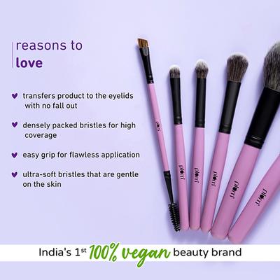 Plum Soft Blend Eyeshadow Patting Brush 05 1 gm - Eye Brush