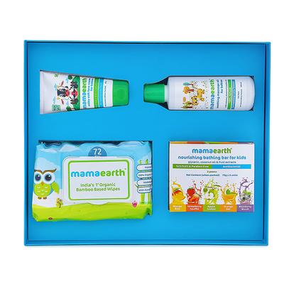 Mama earth Natural Baby Bathing Kit - Bathing Essentials