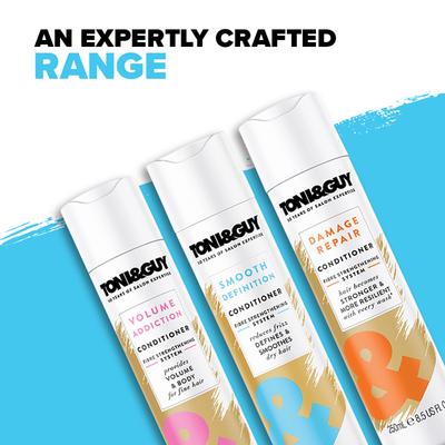 Toni&Guy Smooth Definition Conditioner Fibre Strengthening System Reduces Frizz Defines & Smoothes for Dry Hair 250ml - Conditioners