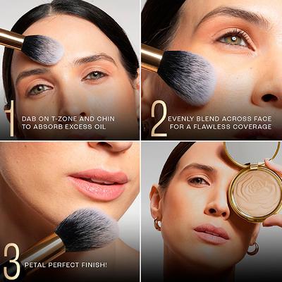 Lakme Showstopper Collection Rouge Bloom Setting Powder Neutral Nude 12 gm - Compact Powder