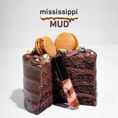 Plum Soft Swirl Lip Gloss, High-Shine Finish, Intense Pigment, 3 Shades In 1, 126 Mississippi Mud 6 ml - Liquid Lipsticks