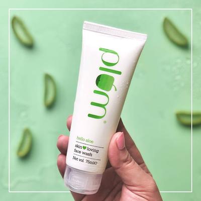Plum Hello Aloe Skin Loving Face Wash 75 ml - Face Wash & Cleansers
