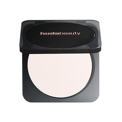 HUDA BEAUTY Easy Bake Airbrush Matte Pressed Powder - Sugar Cookie Translucent 8.5 g - Compact Powder