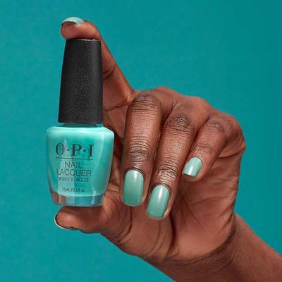O.P.I Nail Lacquer Bold And Bright Collection Surf Naked I'm Yacht Leaving 15 ml - Nail Polish
