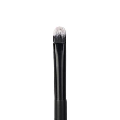 SUGAR Cosmetics Blend Trend Eyeshadow Brush - 041 Flat - Eyeshadow, Bases & Primers