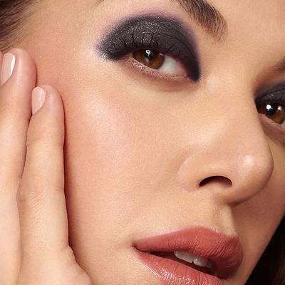 Lakme Absolute Explore Eyeshadow Stick Umber 1.4 gm - Eye Shadow Palettes