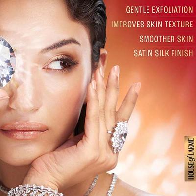 Lakme Glycolic Illuminate Facewash with Glycolic Acid for Gentle Exfoliation and Illuminated Skin 100 gm - Face Wash & Cleansers