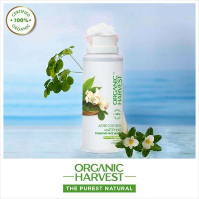 Organic Harvest Acne Control Mattifying Foaming Face Wash Green Tea & Moringa Enriched With Vitamin B 100 gm - Face Washes