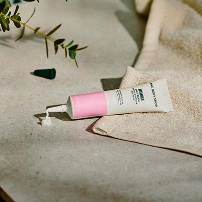 The Body Shop Vitamin E Eye Cream 15 ml - Under Eye Creams & Serums