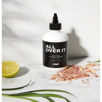 Marks & Spencer Bergamot 2 in 1 Moisturiser 250 ml - Lotions & Creams