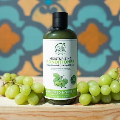 Petal Fresh Moisturizing Grapeseed and Olive Oil Shampoo 355 ml - Shampoos