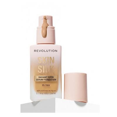 Makeup Revolution Skin Silk Serum Foundation F9.7 W 23 ml - Foundation