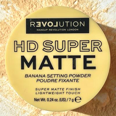 Makeup Revolution Relove HD Super Matte Banana Powder 7 gm - Loose Powder
