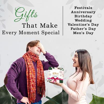 Globus Naturals Pre and Post Holi Ritual Ayurvedic Skin Care Gift Box for Men, for All Skin Types - Face Wash 100gm, Face Scrub 100gm, Peel Off Mask 100gm and Beard Oil 50ml 1's - Makeup Kits & Sets