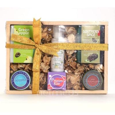 Nyassa Wooden Gift Set 111 gm - Shower Gels & Body Wash