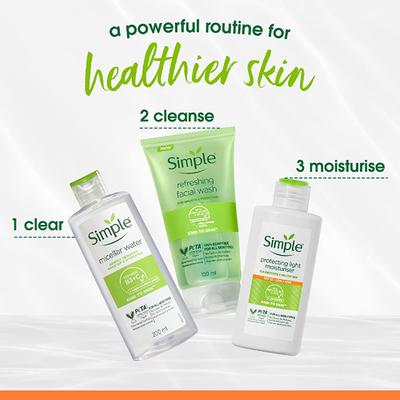 Simple Kind To Skin Protecting Light Moisturiser 125 ml - Face Moisturizers