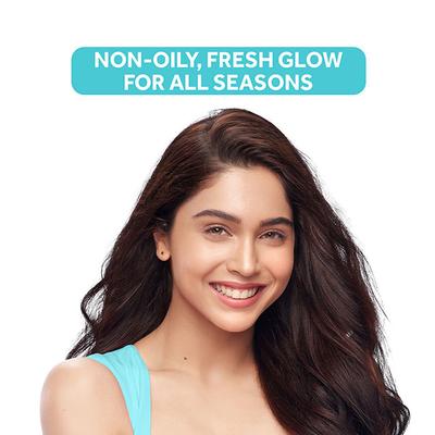 Pond's Light Moisturiser 250 ml - Face Moisturizers