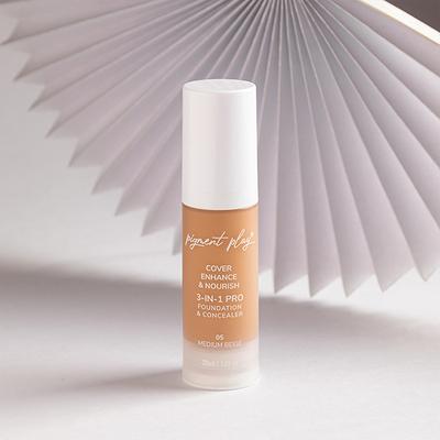 Pigment Play 3-In-1 Foundation & Concealer- Cover + Enhance + Nourish - 05 Medium Beige 30 ml - Foundation